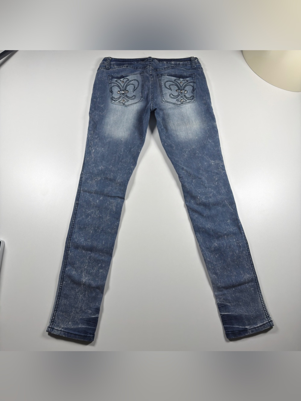 Y2K London Special Edition Blue Embellished Skinny Jeans Women’s Size 11